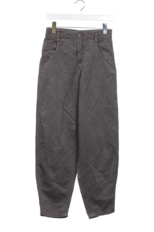 Dámske džínsy  Zara, Veľkosť XS, Farba Sivá, Cena  13,84 €