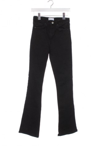 Blugi de femei Zara, Mărime S, Culoare Negru, Preț 186,61 Lei