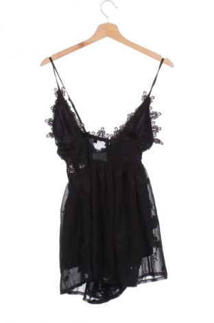 Salopetă scurtă de damă Fashion nova, Mărime XS, Culoare Negru, Preț 99,49 Lei