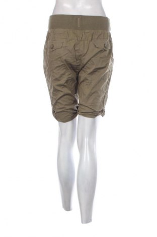 Pantaloni scurți de femei Blind Date, Mărime M, Culoare Verde, Preț 61,99 Lei