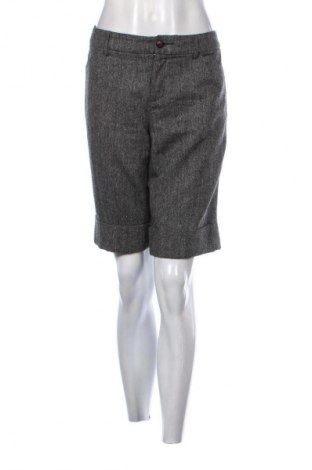 Pantaloni scurți de femei Esprit, Mărime L, Culoare Gri, Preț 86,73 Lei