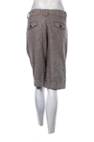 Damen Shorts Esprit, Größe XL, Farbe Mehrfarbig, Preis 39,30 €