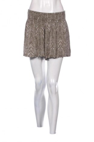 Дамски къс панталон Gina Tricot, Размер XL, Цвят Многоцветен, Цена 20,01 лв.