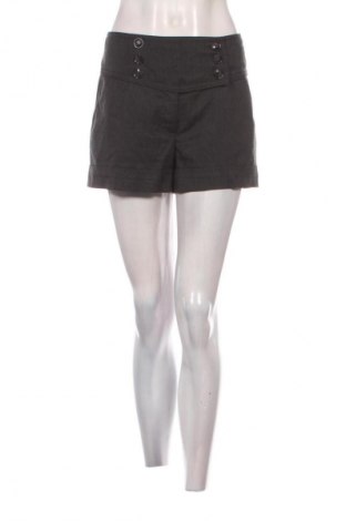 Pantaloni scurți de femei H&M, Mărime M, Culoare Gri, Preț 61,99 Lei