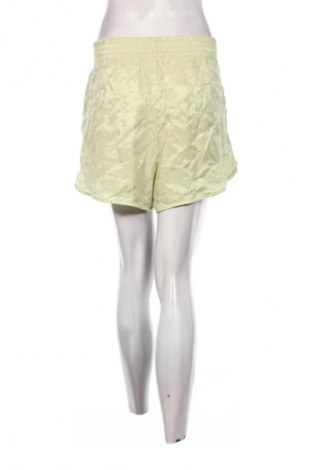 Dámske kraťasy  H&M, Veľkosť L, Farba Zelená, Cena  11,95 €