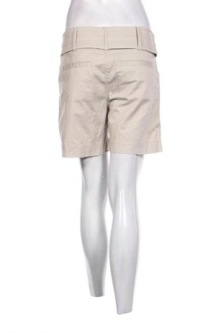 Pantaloni scurți de femei H&M, Mărime M, Culoare Bej, Preț 48,47 Lei