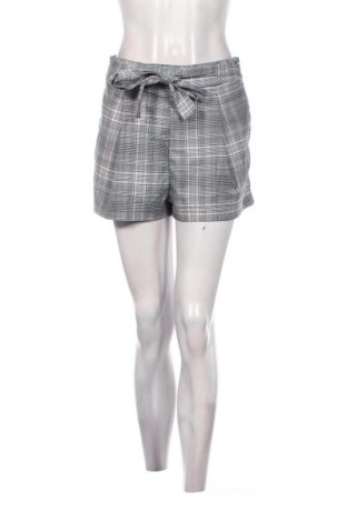 Damskie szorty H&M Divided, Rozmiar M, Kolor Kolorowy, Cena 25,99 zł