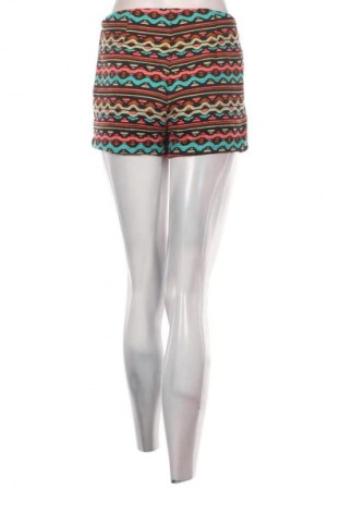 Dámské kraťasy  H&M by Coachella, Velikost S, Barva Vícebarevné, Cena  309,00 Kč