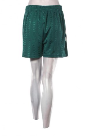 Pantaloni scurți de femei Hummel, Mărime L, Culoare Verde, Preț 65,99 Lei