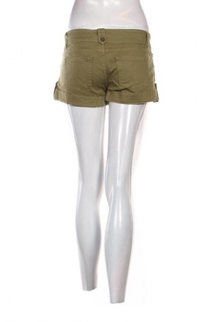 Damen Shorts Life In Progress, Größe S, Farbe Grün, Preis € 13,99
