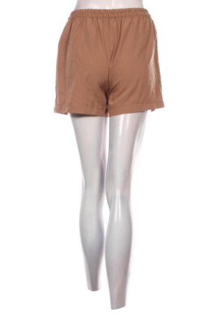 Pantaloni scurți de femei MD'M, Mărime M, Culoare Bej, Preț 110,99 Lei