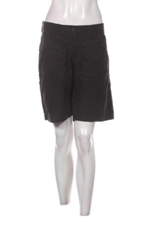 Pantaloni scurți de femei Madonna, Mărime L, Culoare Negru, Preț 61,99 Lei