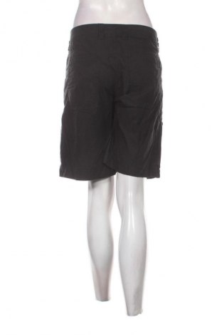 Pantaloni scurți de femei Madonna, Mărime L, Culoare Negru, Preț 61,99 Lei