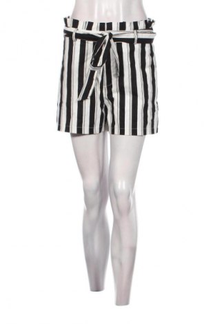 Damen Shorts Mc Lorene, Größe M, Farbe Mehrfarbig, Preis 13,99 €