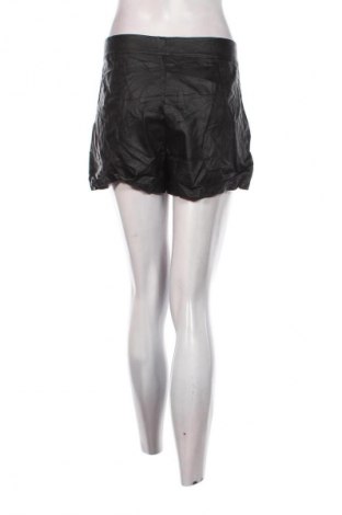 Γυναικείο κοντό παντελόνι NEW COLLECTION, Μέγεθος XL, Χρώμα Μαύρο, Τιμή 21,99 €