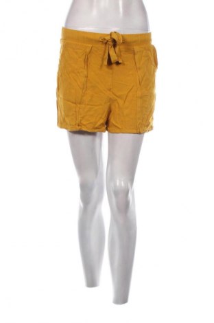 Damen Shorts Pull&Bear, Größe M, Farbe Orange, Preis 9,72 €