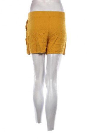 Damen Shorts Pull&Bear, Größe M, Farbe Orange, Preis 9,72 €