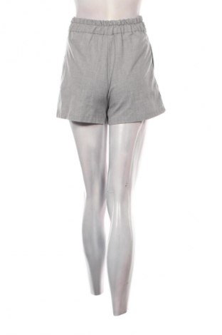 Damskie szorty Pull&Bear, Rozmiar S, Kolor Szary, Cena 62,99 zł