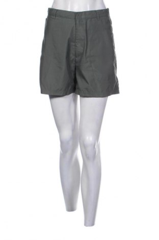 Damen Shorts Reebok, Größe S, Farbe Grün, Preis € 24,55