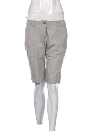 Damen Shorts S.Oliver, Größe M, Farbe Grau, Preis € 17,44