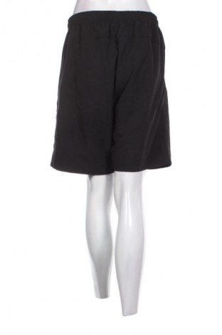 Damen Shorts SHEIN, Größe M, Farbe Schwarz, Preis 9,72 €