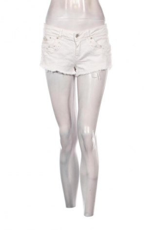 Damen Shorts Superdry, Größe M, Farbe Weiß, Preis 9,99 €