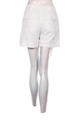 Damskie szorty Vero Moda, Rozmiar M, Kolor Biały, Cena 37,99 zł