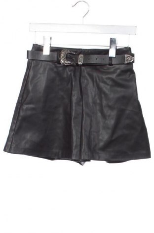 Дамски къс панталон Zara, Размер XS, Цвят Черен, Цена 36,42 лв.