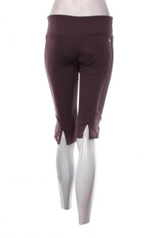 Női leggings Adidas, Méret S, Szín Barna, Ár 9 219 Ft