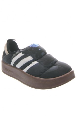 Încălțăminte de damă Adidas, Mărime 37, Culoare Multicolor, Preț 290,99 Lei
