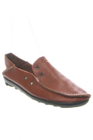 Дамски обувки Clarks, Размер 37, Цвят Кафяв, Цена 89,00 лв.