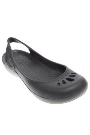 Дамски обувки Crocs, Размер 40, Цвят Черен, Цена 74,29 лв.