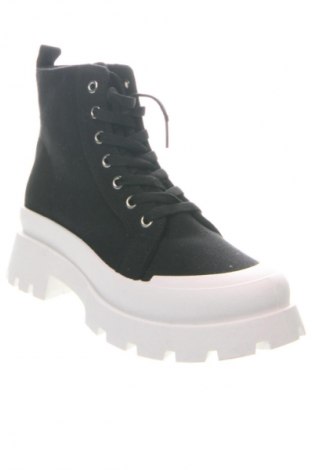 Încălțăminte de damă Unbranded, Mărime 40, Culoare Negru, Preț 157,96 Lei
