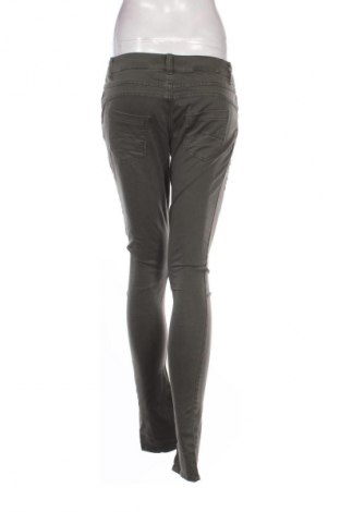 Damenhose 17 & Co., Größe M, Farbe Grün, Preis 8,99 €