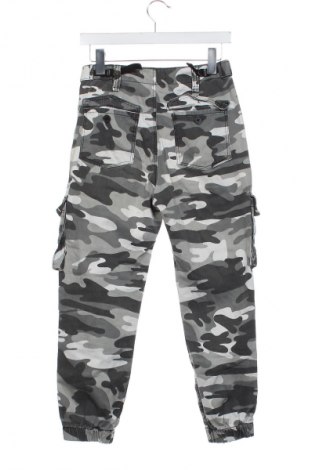 Pantaloni de femei Bershka, Mărime XS, Culoare Multicolor, Preț 73,98 Lei