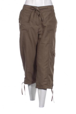 Damenhose Candie's, Größe L, Farbe Grün, Preis 22,42 €