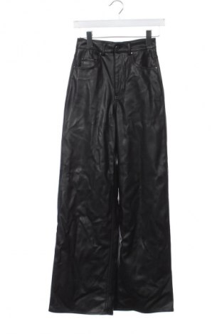 Damenhose Cropp, Größe XS, Farbe Schwarz, Preis 17,66 €