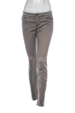 Pantaloni de femei H&M L.O.G.G., Mărime M, Culoare Bej, Preț 94,99 Lei