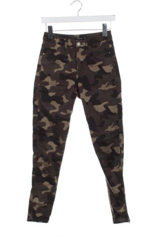 Pantaloni de femei LC Waikiki, Mărime S, Culoare Multicolor, Preț 122,45 Lei