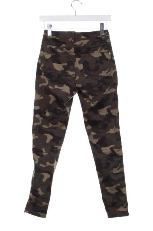 Pantaloni de femei LC Waikiki, Mărime S, Culoare Multicolor, Preț 122,45 Lei