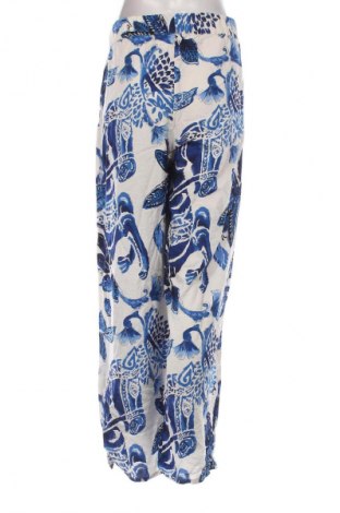 Pantaloni de femei LC Waikiki, Mărime L, Culoare Multicolor, Preț 122,45 Lei