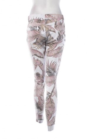 Damenhose Lascana, Größe M, Farbe Mehrfarbig, Preis 20,99 €