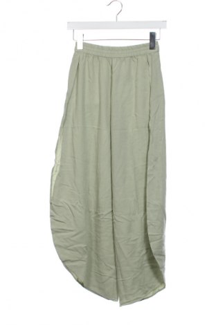 Damenhose Pull&Bear, Größe XS, Farbe Grün, Preis € 15,00