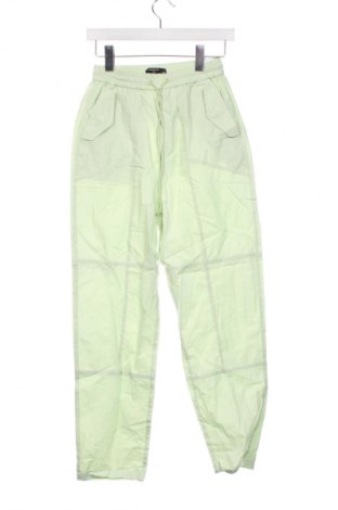 Damenhose Reserved, Größe XS, Farbe Grün, Preis € 20,99