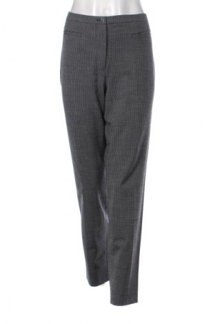 Damenhose Stefanel, Größe XL, Farbe Mehrfarbig, Preis 49,10 €