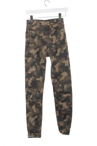 Damenhose Stradivarius, Größe XS, Farbe Mehrfarbig, Preis € 20,99