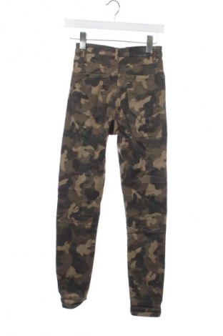 Damenhose Stradivarius, Größe XS, Farbe Mehrfarbig, Preis € 20,99