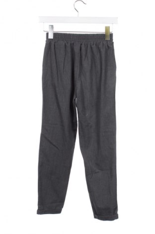 Dámské kalhoty  Stradivarius, Velikost XS, Barva Šedá, Cena  367,00 Kč