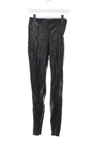Дамски панталон Zara, Размер XS, Цвят Черен, Цена 27,99 лв.