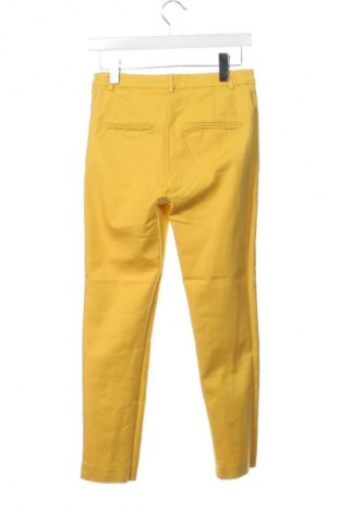 Γυναικείο παντελόνι Zara, Μέγεθος XS, Χρώμα Κίτρινο, Τιμή 13,81 €
